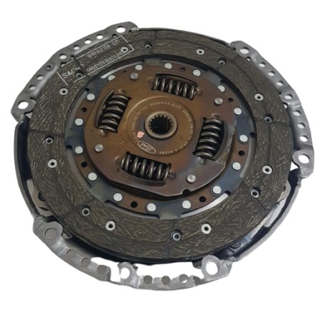 PLATO Y DISCO EMBRAGUE FORD FIESTA TITANIUM SINCRONICO 14-16