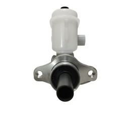 BOMBA DE FRENO TOYOTA HILUX 2006/2008