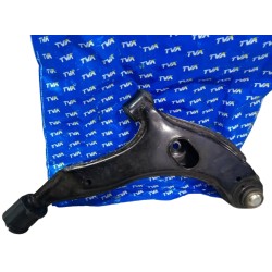 MESETA INFERIOR DERECHA HYUNDAI ACCENT 96/99