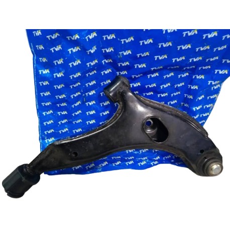 MESETA INFERIOR DERECHA HYUNDAI ACCENT 96/99