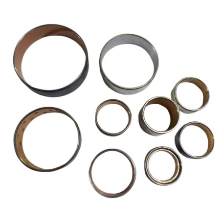 KIT DE BOCINAS DE TOYOTA COROLLA A130 / 140 / 2