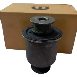 BUJE DERECHO BRAZO SUSPENSION SUPERIOR JEEP LIBERTY KK 08/16